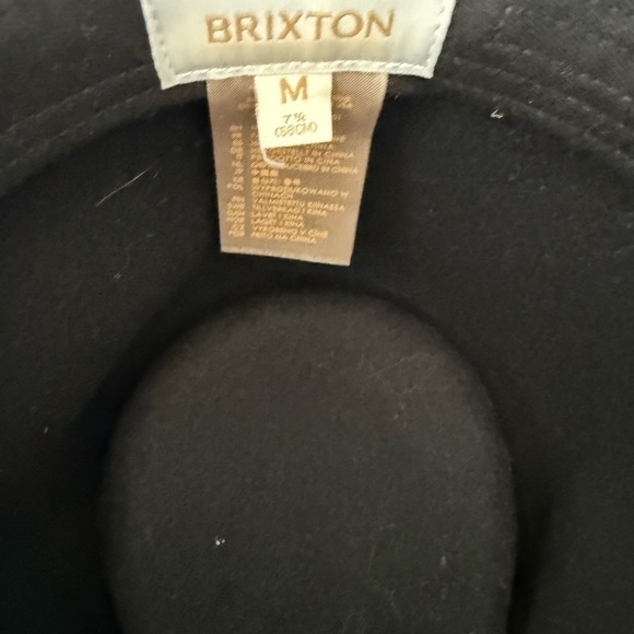NWOT 100% Wool Brixton Hat size M main image 5